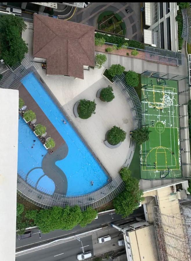 San Lorenzo Place Condo Makati City Exterior photo